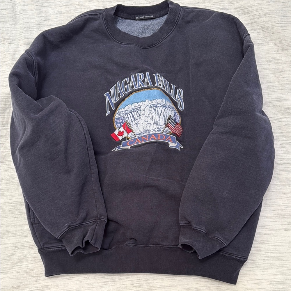 Brandy Melville Niagara Falls Canada Black Sweater